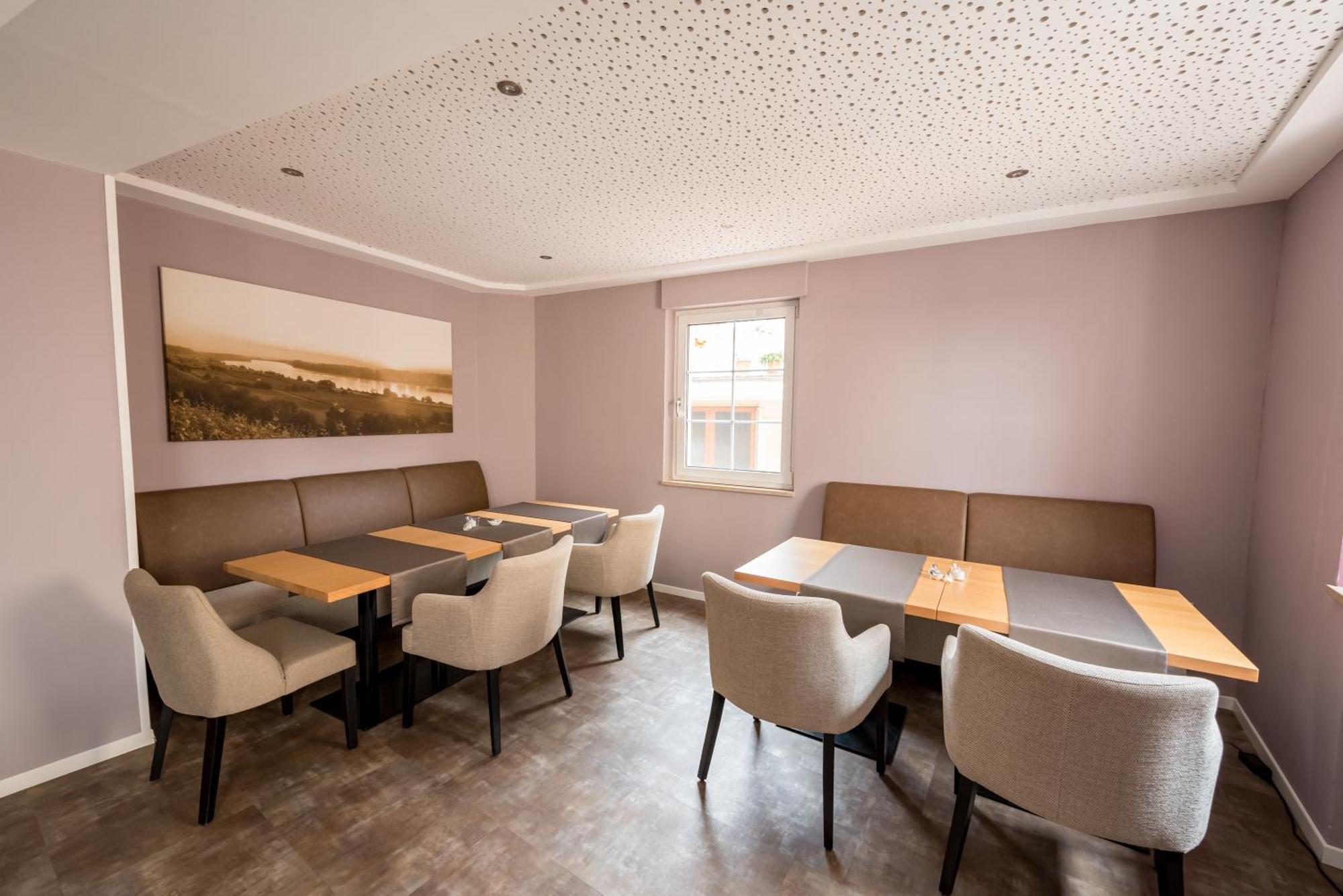 Weingut & Gaestehaus Julianenhof Nierstein Exteriér fotografie
